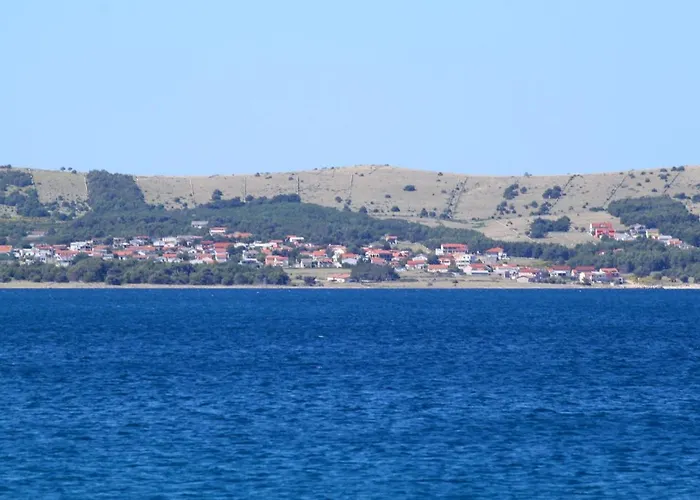 Apartment By The Sea - 21555